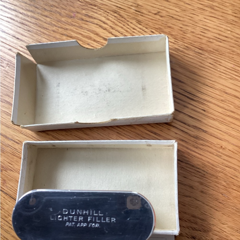 Vintage: Alfred Dunhill Lighter Filler Flask. - Picture 5 of 12